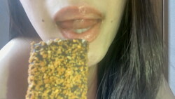 [Mouth, lips, tongue, saliva, fetish, ASMR, chewing sound] Ice cream licking &amp; exposed breasts (**** swimsuit, cosplay)