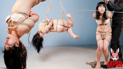 Tetsushin Doyama&#39;s bondage: Miwa Kiritani hanging upside down and whipping (4K)